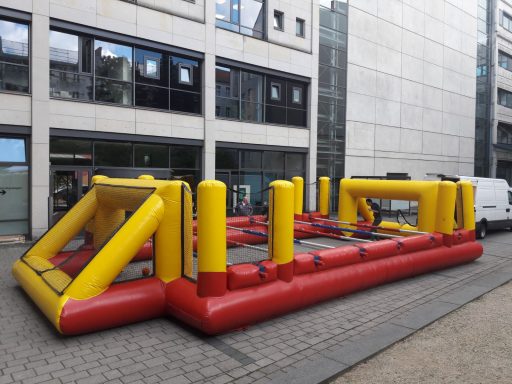 Menschenkicker mieten, Human soccer mieten